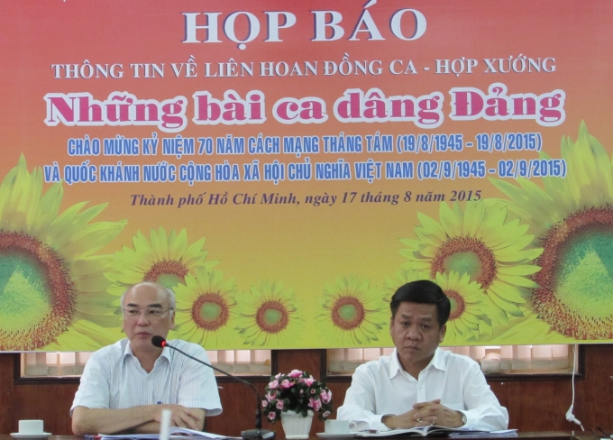 Đại diện Ban Tổ chức thông tin nội dung Chương trình tại buổi Họp báo